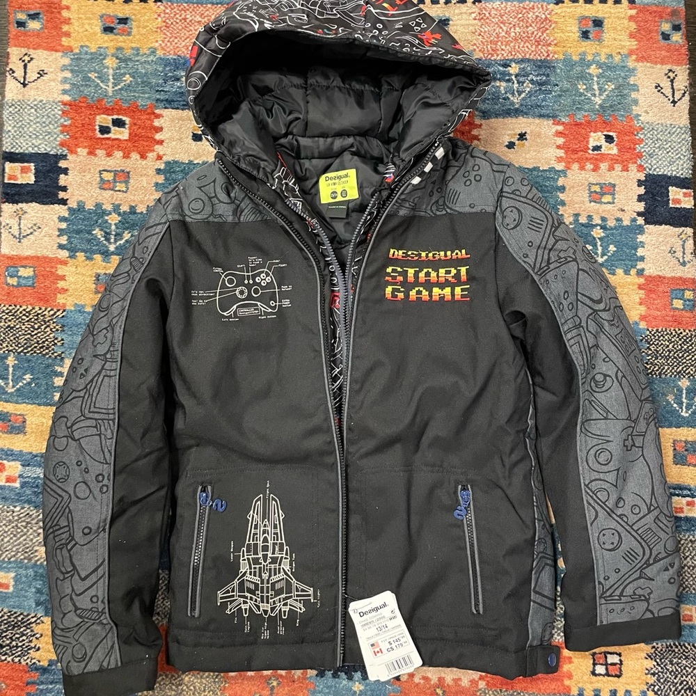 Fabulous Desigual Jacket Size 13/14 style « Comino » New with Tags "Start Game"